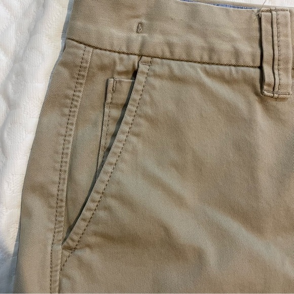 Banana Republic Khaki Shorts The Weekend Roll Up Shorts Cuffed Women’s Size 8 - Picture 6 of 11